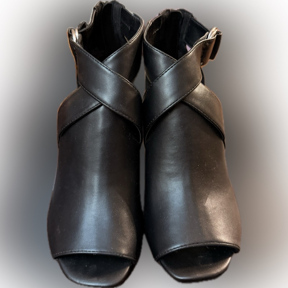 Apt. 9 Black Platform Peep Toe Platform Shoes Zip… - image 2